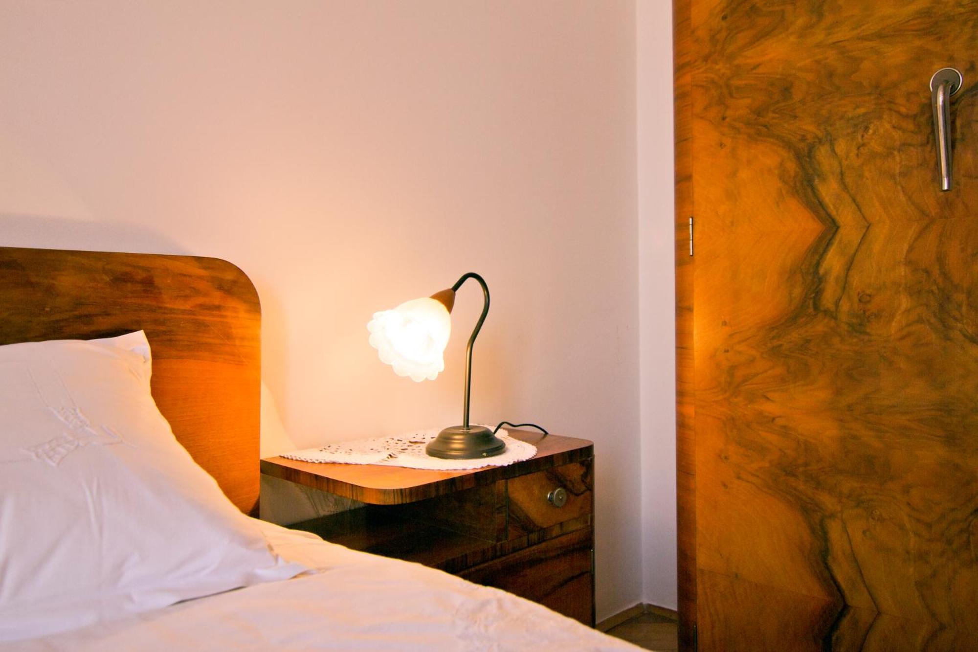 Apartments Donika Komiza Phòng bức ảnh