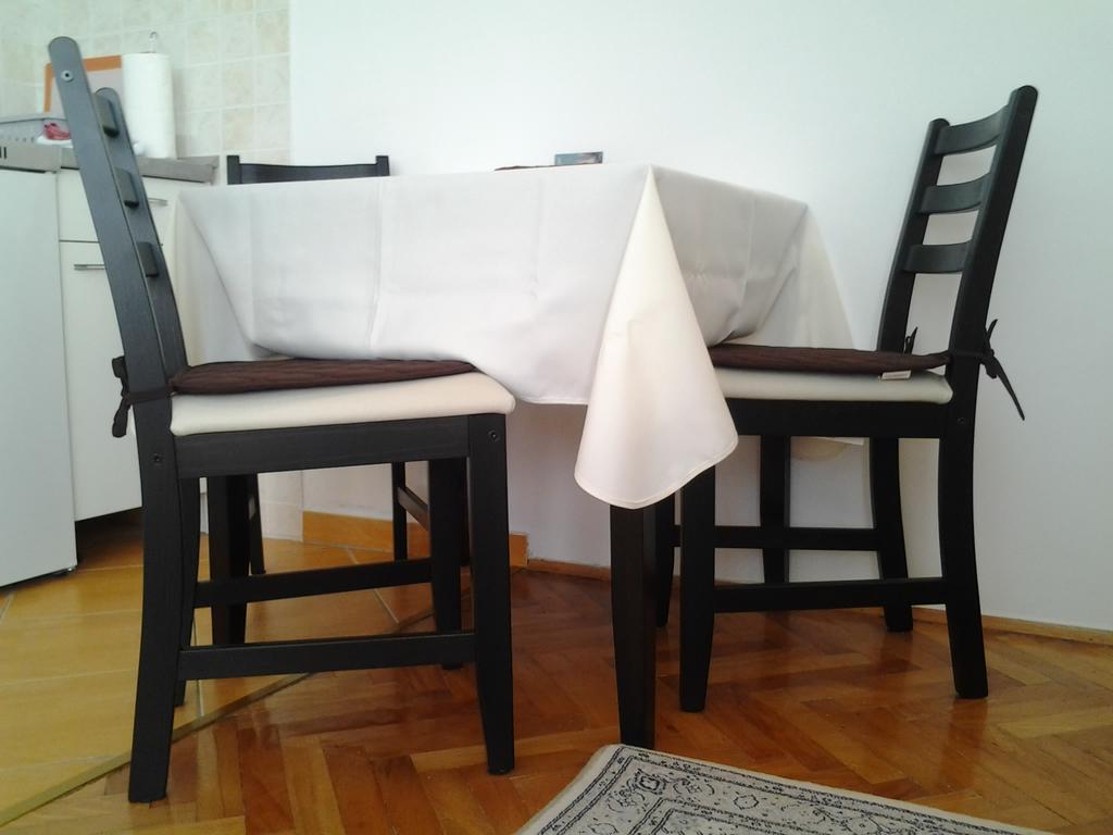 Apartments Donika Komiza Ngoại thất bức ảnh